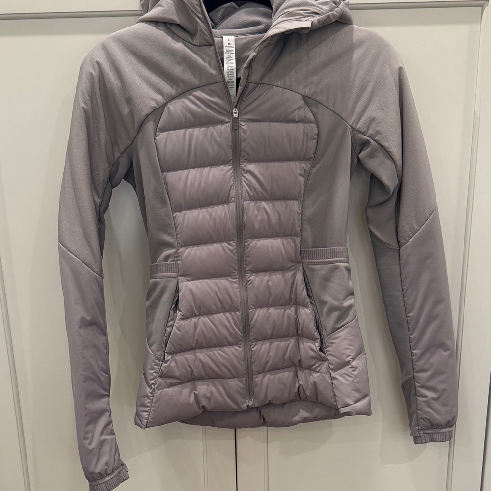 Lululemon Down For It All Hooded Women's Taupe Down Jacket. Perfect condition.